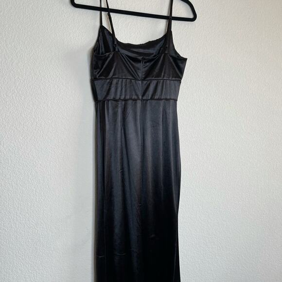 Lulus satin high slit gown - Picture 9 of 13